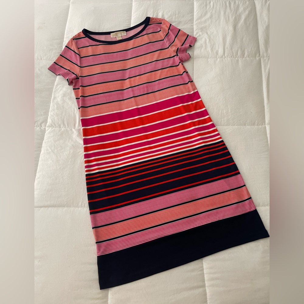 EIC Michael Michael Kors women’s shirt sleeve sundress. Size Medium